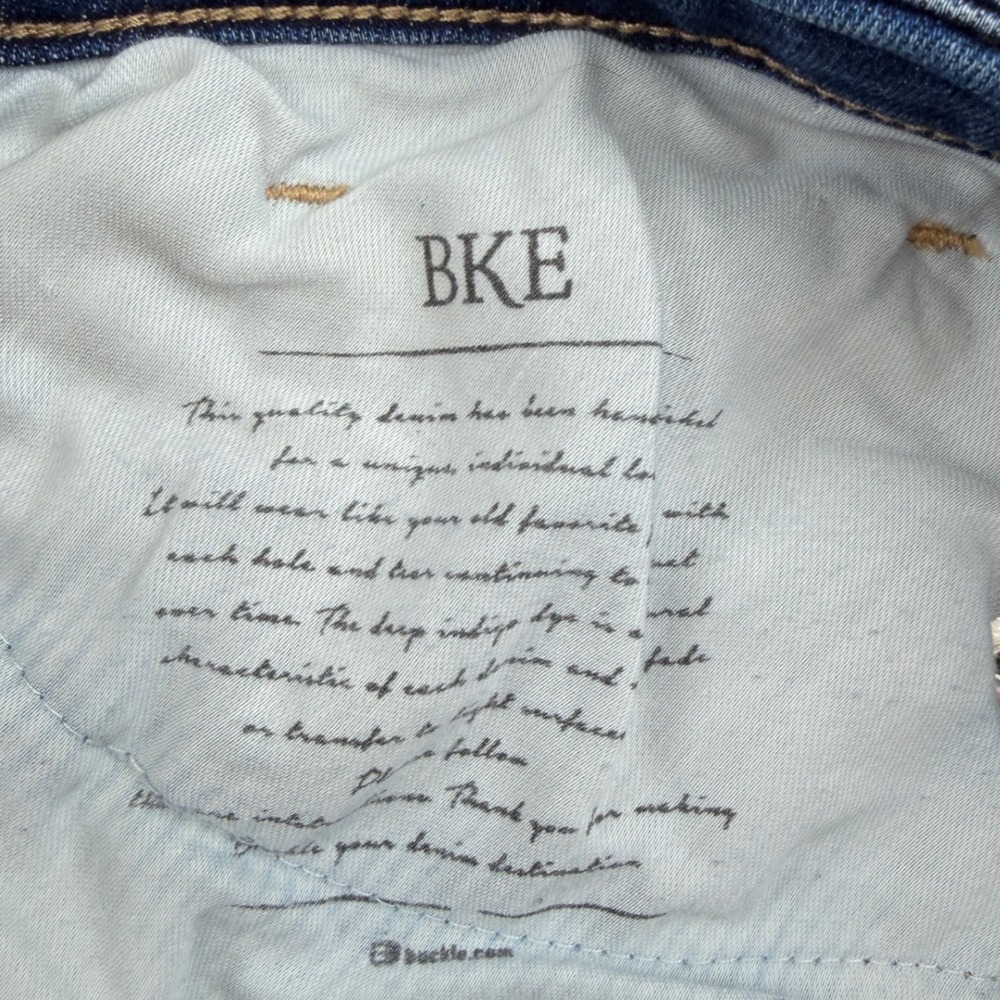 BKE Payton Bootcut Jeans Women 29x29.5 Mid Rise Distressed Universal Fit - Picture 6 of 13